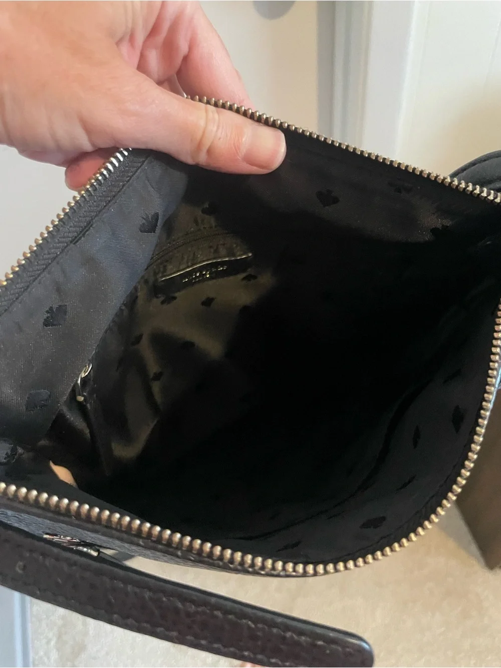 Kate Spade New York Pebbled Leather Crossbody Bag Black EUC